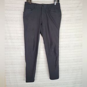 Lululemon ABC Pant Classic in Black, sz 28